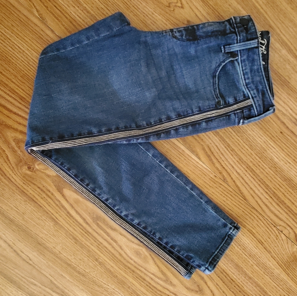 Universal Thread jeans